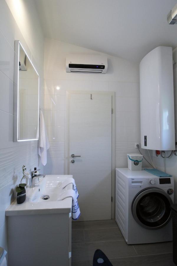Apartman Cicibella Kaštela Exteriér fotografie